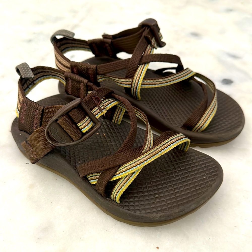 Chaco sandals, non-marking soles youth – junior size 11
